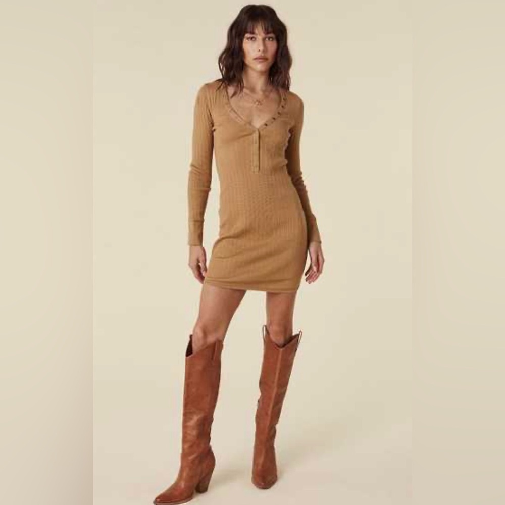 Spell‎ Stella Ribbed Henley dress size Small NWT